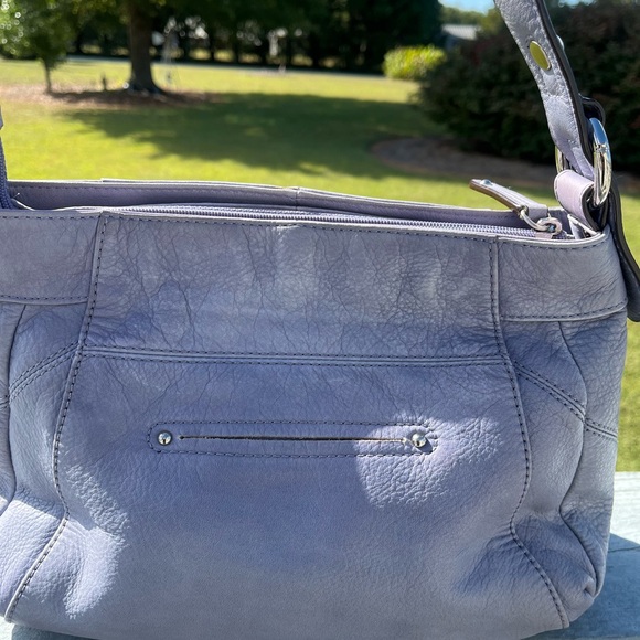 B. Makowsky Blue leather with Leopard Print Lining. Shoulder bag - Picture 4 of 11